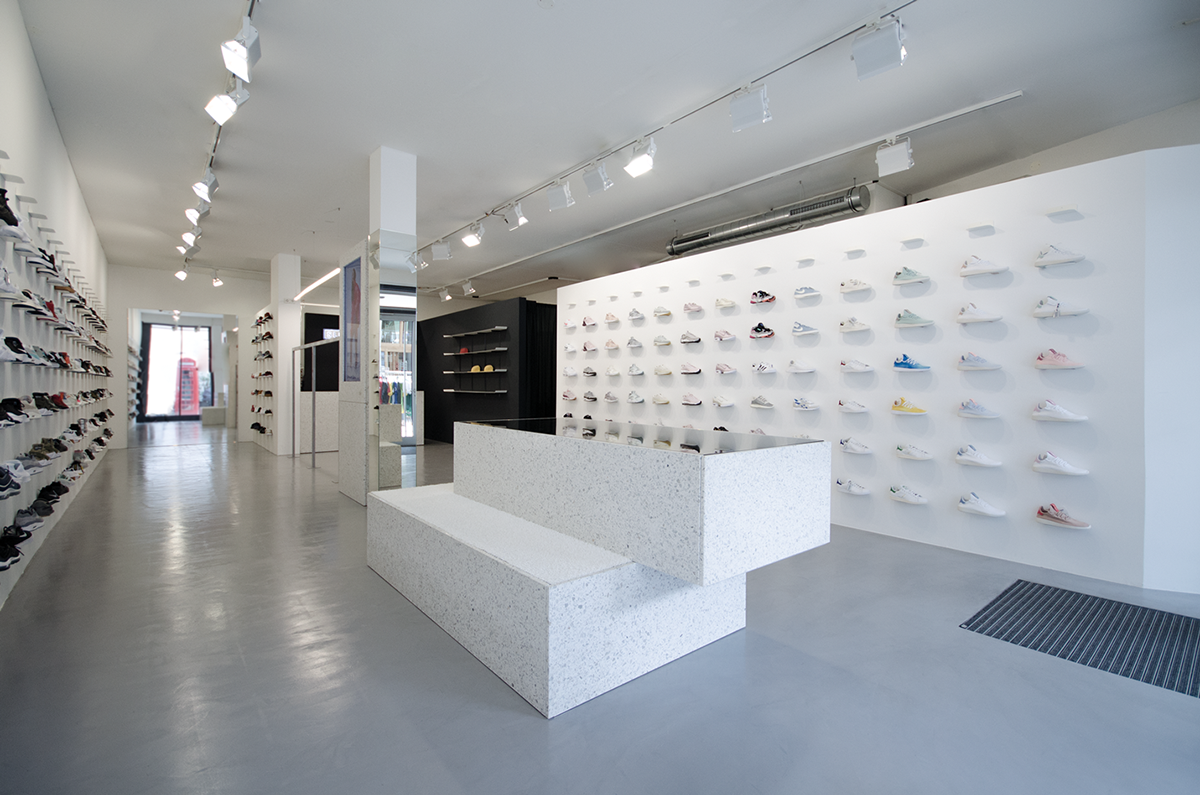 Soulfoot Sneaker Store SLFT | design by Daniele Luciano Ferrazzano ...